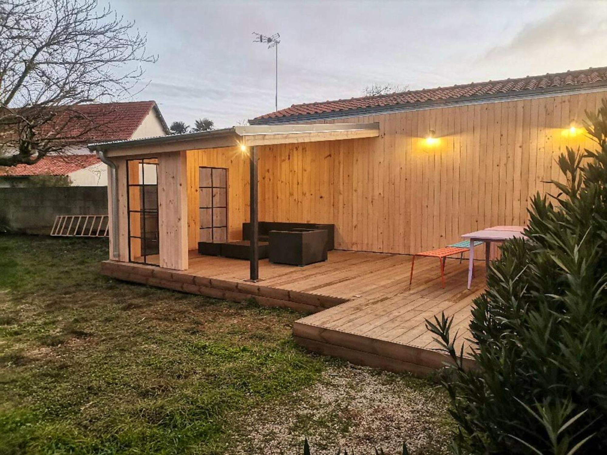 Maison Confortable A Jard-Sur-Mer Avec Grand Jardin Cloture Exterior photo