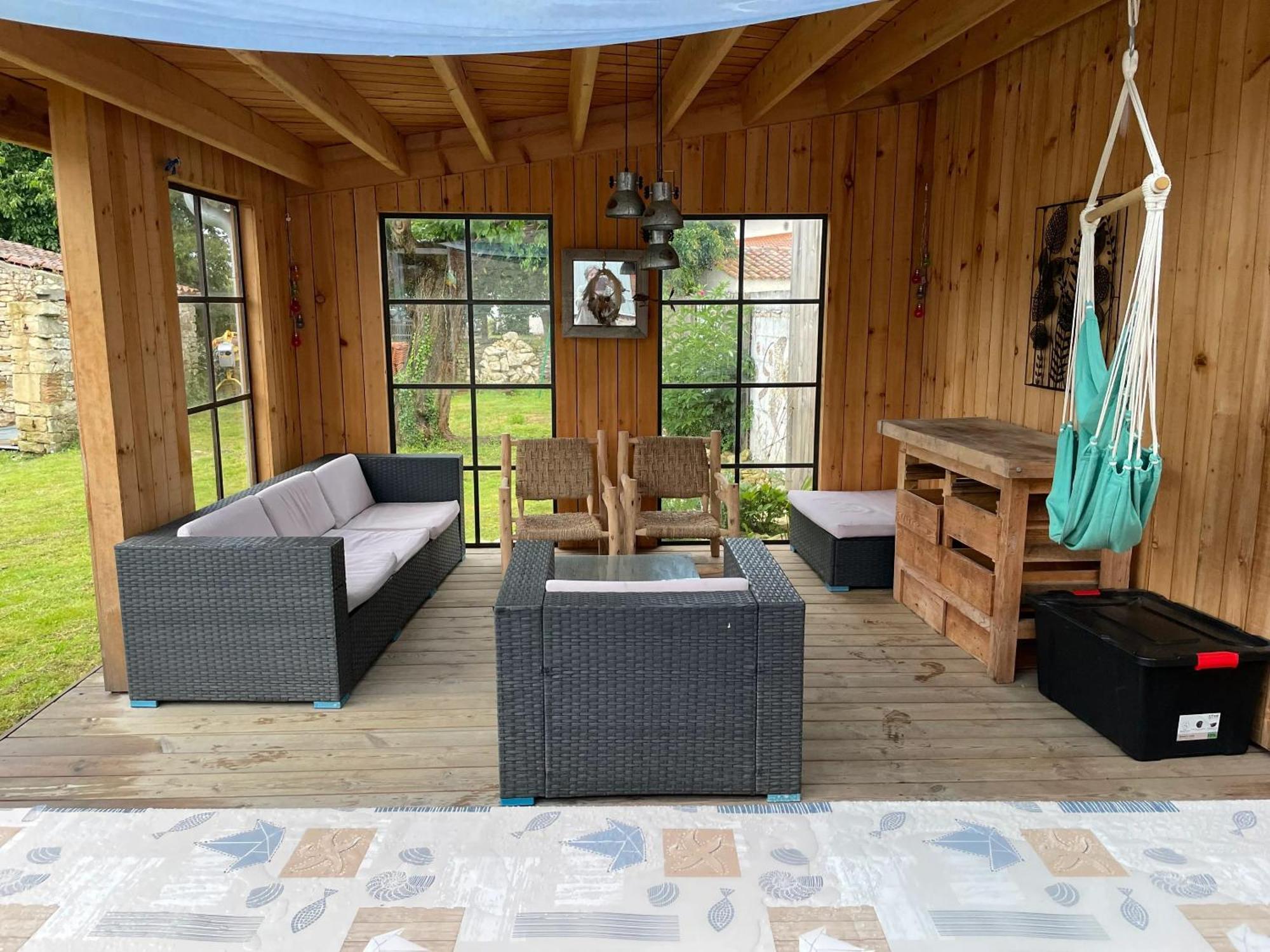 Maison Confortable A Jard-Sur-Mer Avec Grand Jardin Cloture Exterior photo